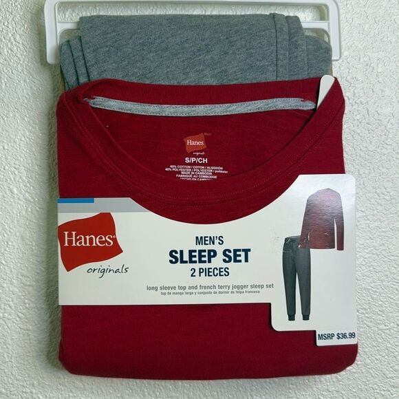 NWT-Hanes-Mens pajama set (red & grey) pullover top and jogger bottom-Size Small - Picture 1 of 6